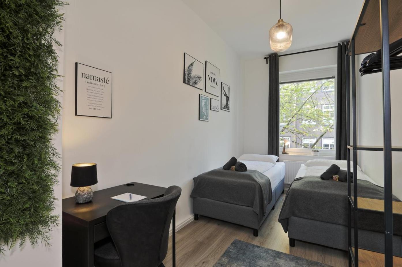 Modernes Apartment Mit Garage & Ps4 Von Stay Your Way Essen Esterno foto